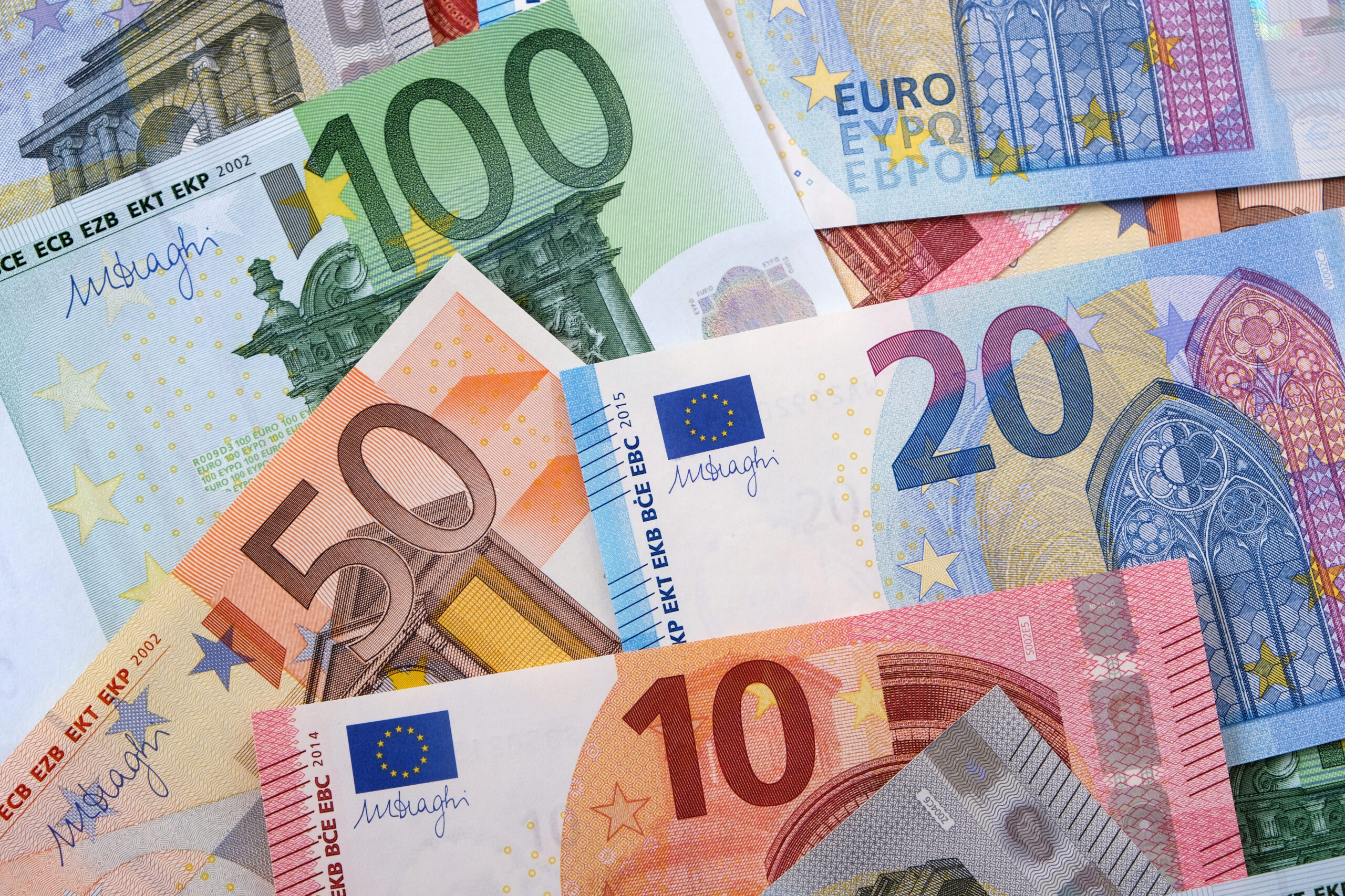 various-different-euros (1)
